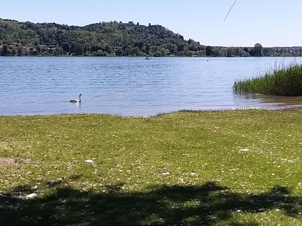Ritratto Sul Lago Dormelletto Buitenkant foto