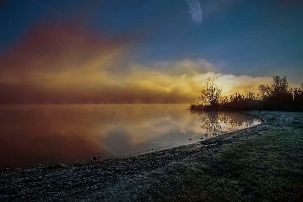 Ritratto Sul Lago Dormelletto Buitenkant foto