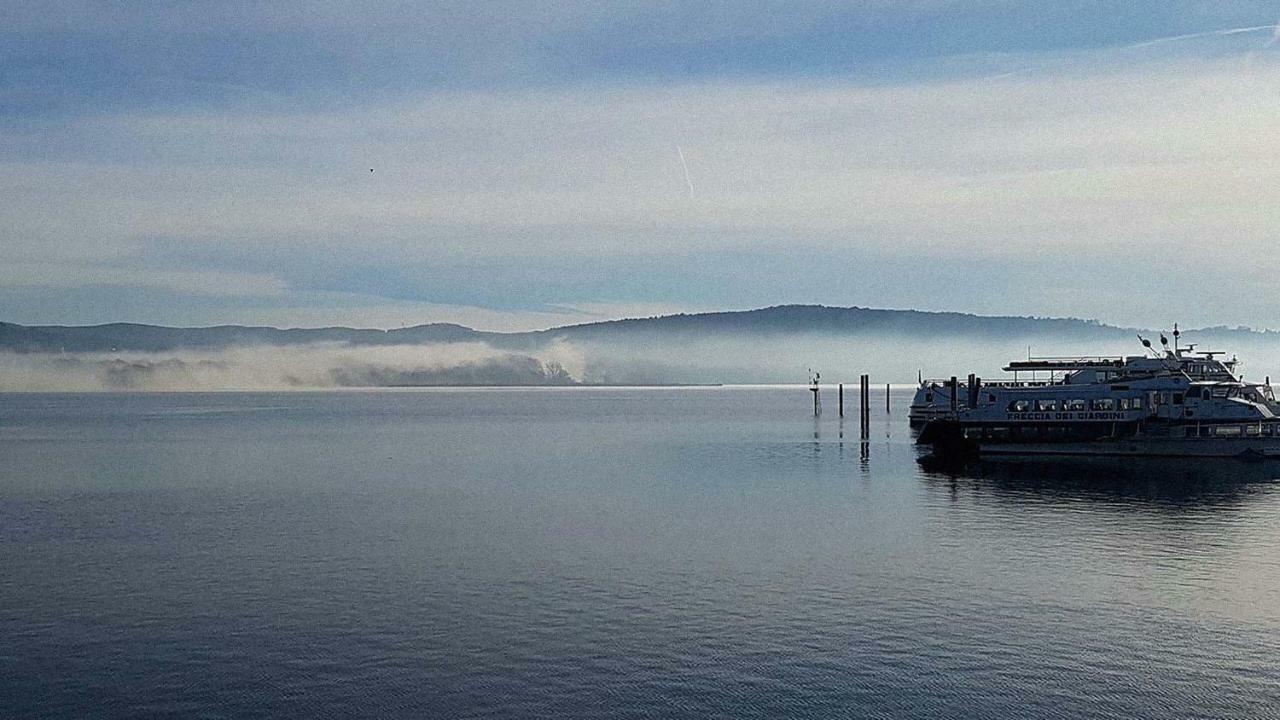 Ritratto Sul Lago Dormelletto Buitenkant foto